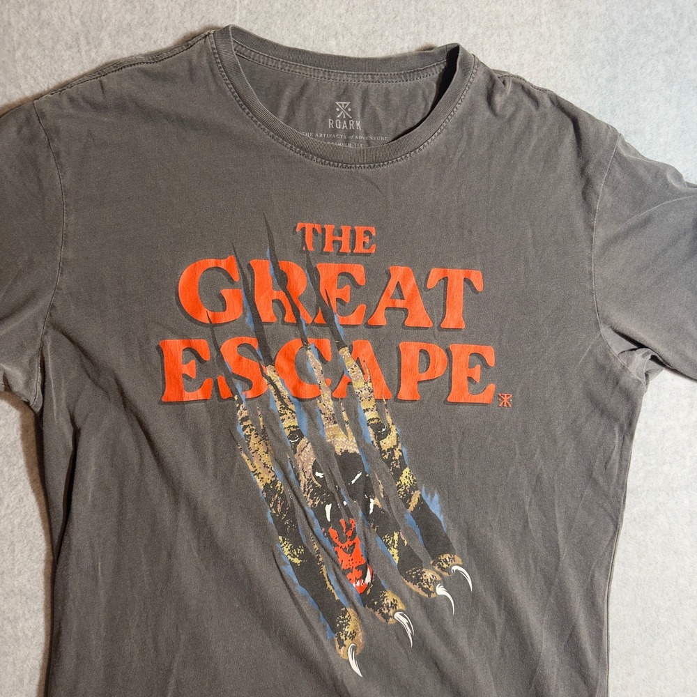 Roark The Great Escape Graphic T-Shirt Mens Large Grey Cotton Faded Grunge Edgy